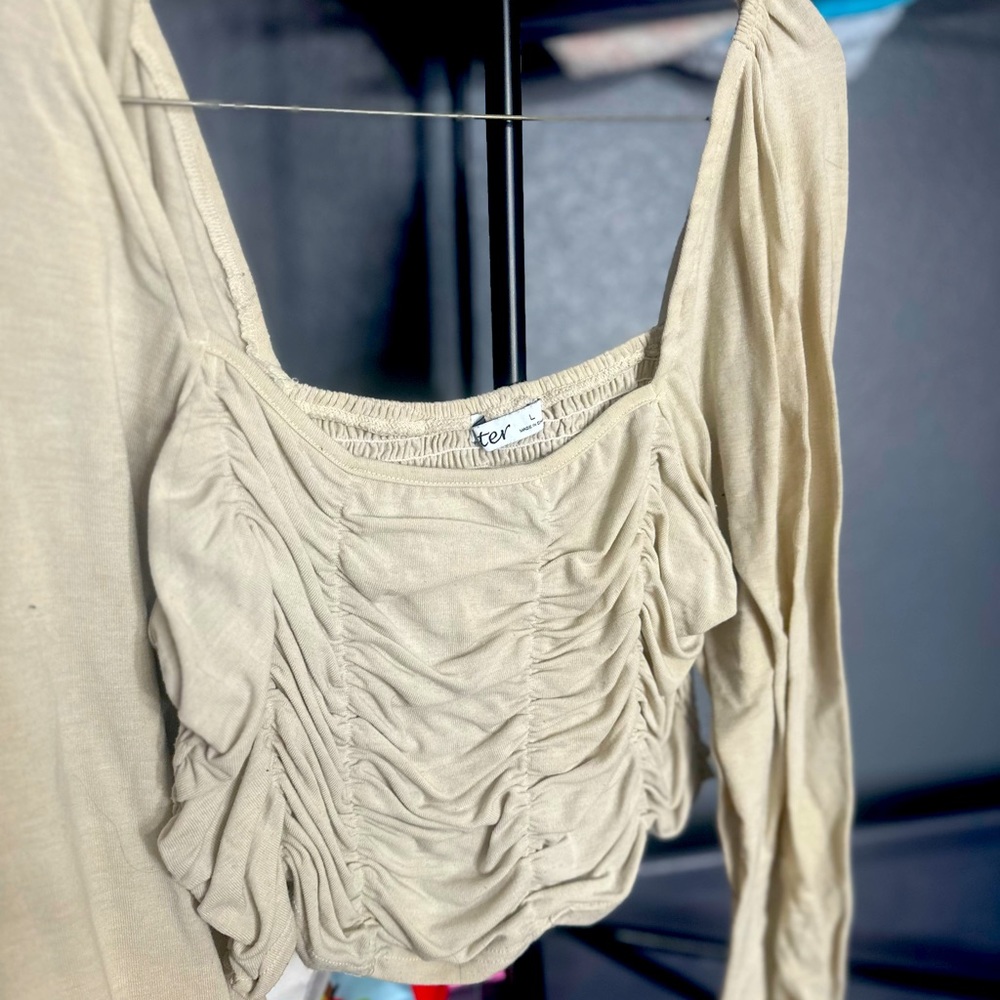 CUTE CROP SHIRT